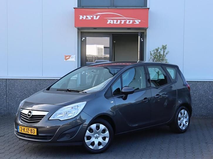 Grijs Occasion 2011 Opel Meriva Edition MPV | € 3.750 (Eerlijke prijs) - Afbeelding 1/3