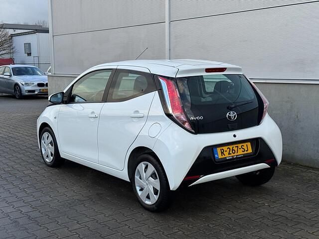 Occasion Toyota Aygo X-cite 69 PK (50 kW) 2018 Wit Hatchback