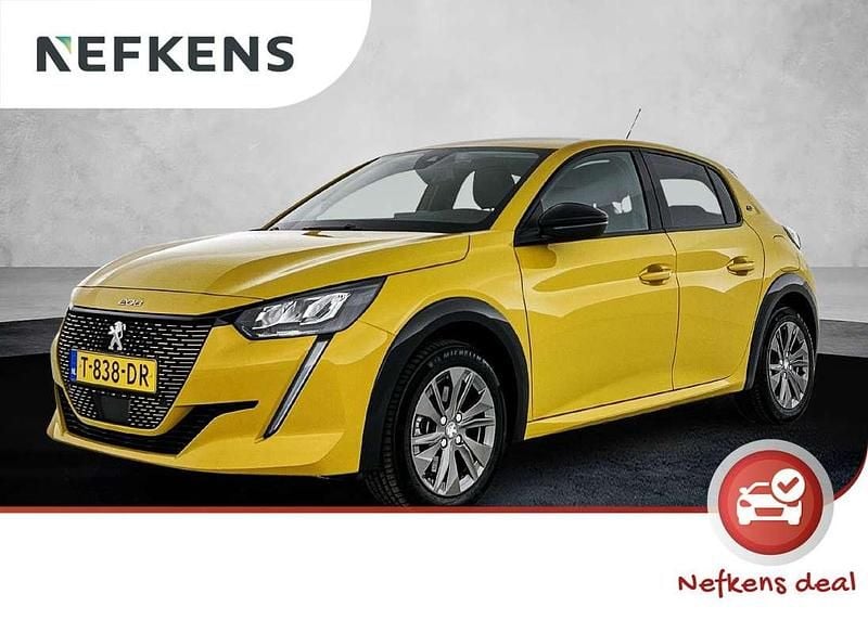 Geel Gebruikt 2023 Peugeot e-208 Allure Hatchback | € 19.400 (Goede deal) - Afbeelding 1/3