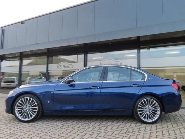 Occasion BMW 330 Executive 252 PK (185 kW) 2018 Blauw Sedan