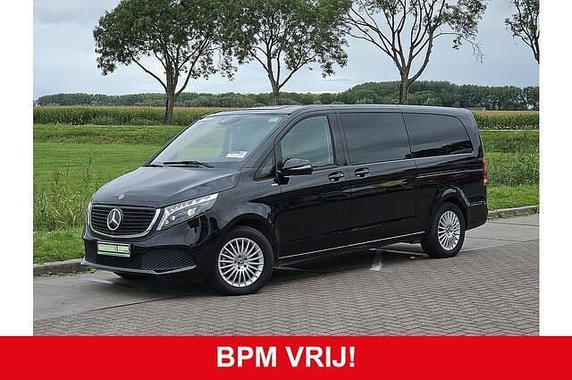 Zwart Gebruikt 2023 Mercedes EQV300 Van | € 41.900 - Afbeelding 1/4