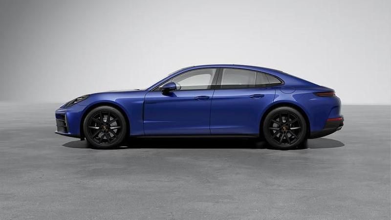 Occasion Porsche Panamera 4 2024 Blauw (metallic) Sedan