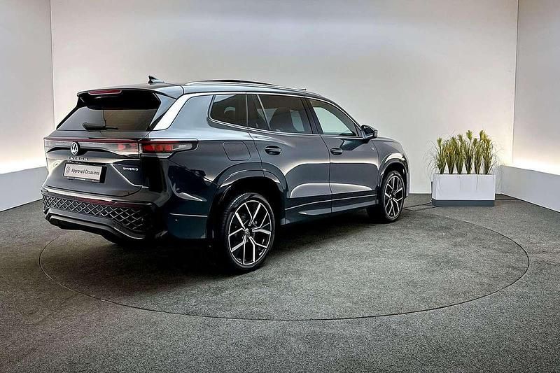 Nieuw VW Tayron R-line Edition 272 PK (200 kW) 2025 Urano grey SUV