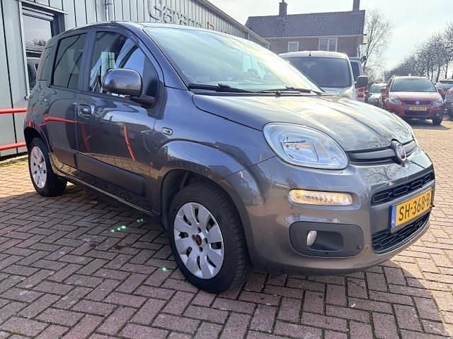 Occasion Fiat Panda Lounge 80 PK (58 kW) 2018 Grijs Hatchback