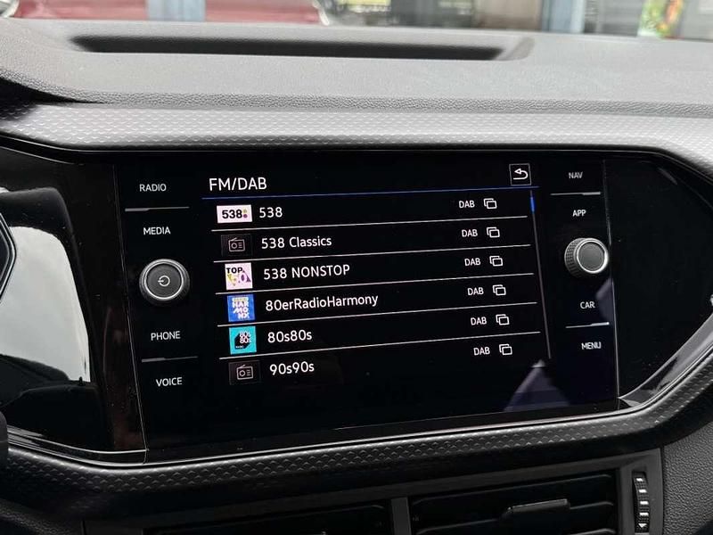 Occasion VW T-Cross Life 110 PK (80 kW) 2023 Grijs (metallic) SUV