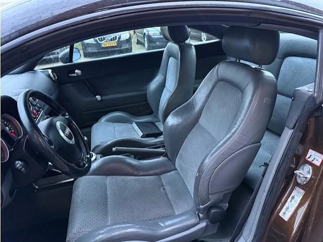 Occasion Audi TT 180 PK (132 kW) 1998 Zwart Hatchback