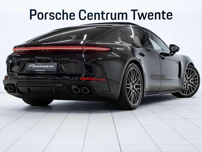 Nieuw Porsche Panamera 4 470 PK (345 kW) 2025 Zwart Sedan