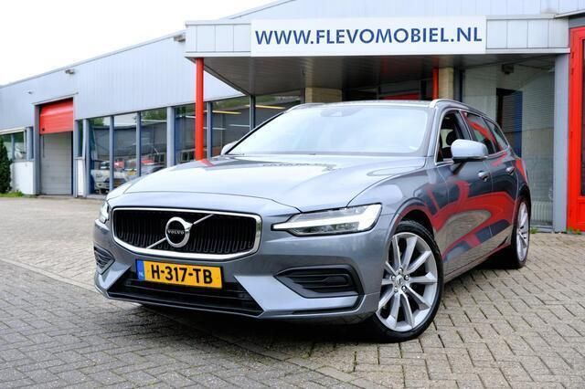 Grijs Gebruikt 2020 Volvo V60 Momentum Stationwagen | € 22.450 (Eerlijke prijs) - Afbeelding 1/4