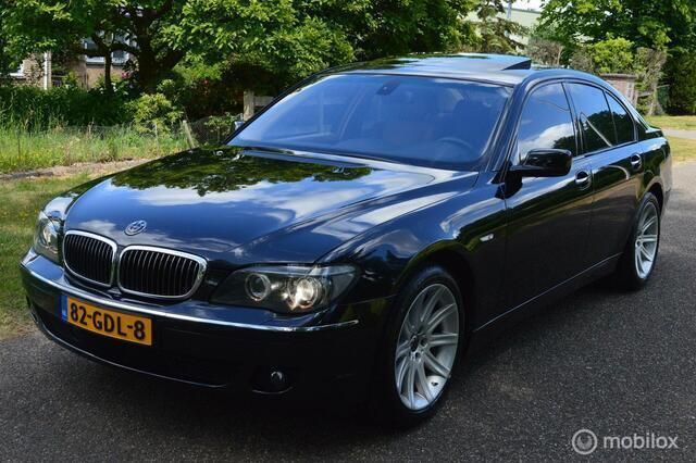 Zwart Gebruikt 2006 BMW 750 Sedan | € 7.995 - Afbeelding 1/4