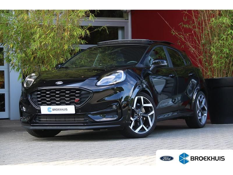 Zwart Gebruikt 2022 Ford Puma Gen-E ST SUV | € 29.395 (Eerlijke prijs) - Afbeelding 1/4