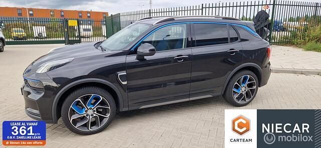 Zwart Gebruikt 2022 Lynk & Co 01 SUV | € 26.995 (Eerlijke prijs) - Afbeelding 1/4