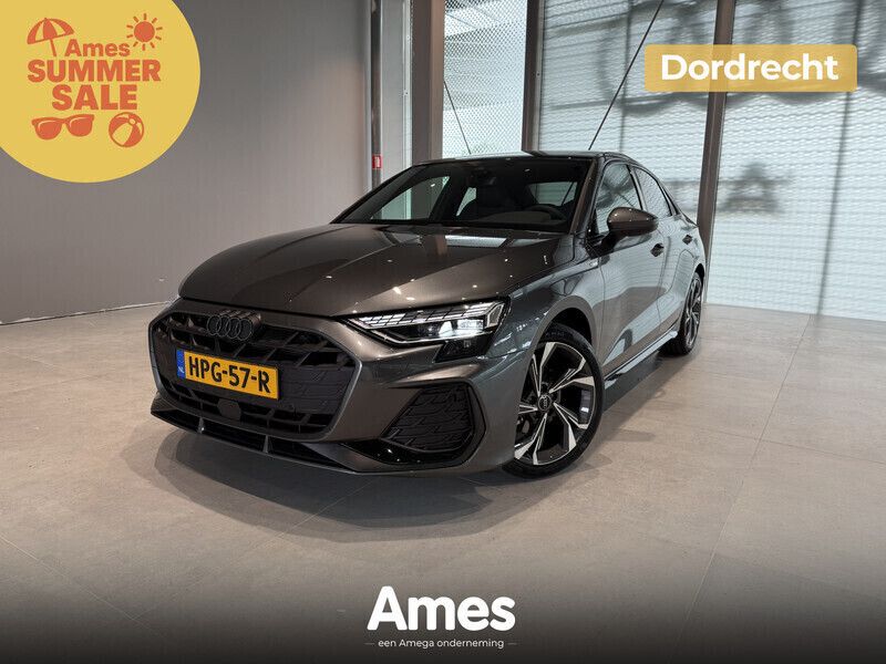Grijs Nieuw 2025 Audi A3 e-tron Hatchback | € 47.995 - Afbeelding 1/4