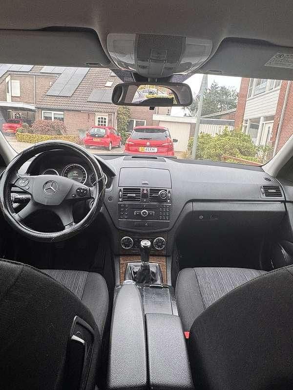 Zwart Occasion 2008 Mercedes C180 Elegance Sedan | € 7.500 (Iets duurder) - Afbeelding 1/4