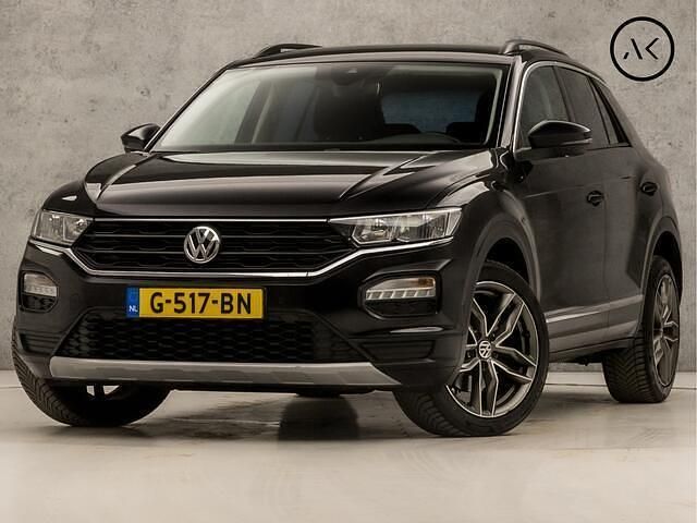 Zwart, metallic lak Gebruikt 2018 VW T-Roc Sportline SUV | € 17.945 (Eerlijke prijs) - Afbeelding 1/4