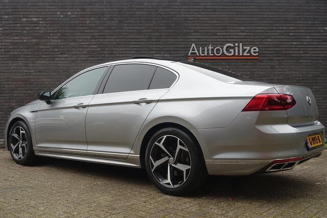Occasion VW Passat R-line 150 PK (110 kW) 2019 Grijs Sedan