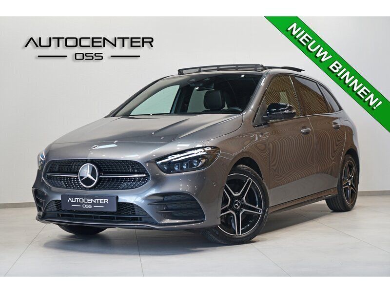 Grijs, metallic lak Gebruikt 2022 Mercedes B250 AMG MPV | € 36.945 (Iets duurder) - Afbeelding 1/3