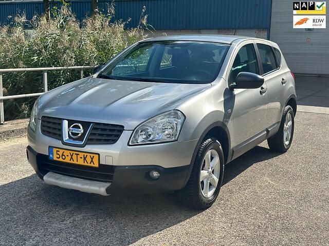 Grijs Gebruikt 2007 Nissan Qashqai Visia SUV | € 5.250 (Eerlijke prijs) - Afbeelding 1/4