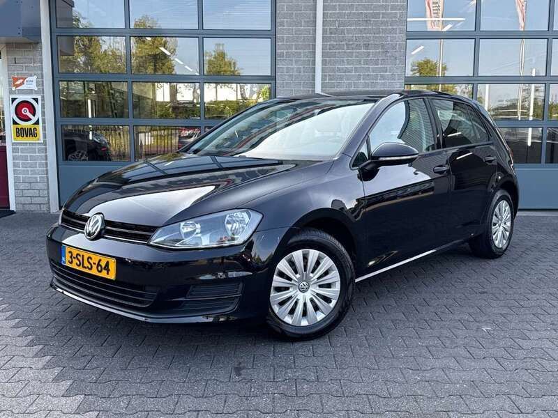 Zwart Gebruikt 2013 VW Golf VII Trendline Hatchback | € 10.850 (Eerlijke prijs) - Afbeelding 1/4