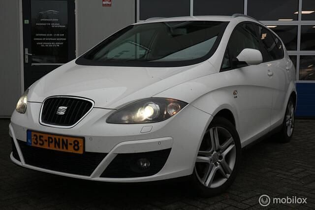 Wit Gebruikt 2011 Seat Altea XL Ecomotive MPV | € 2.800 (Eerlijke prijs) - Afbeelding 1/4