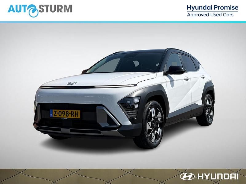 Wit Gebruikt 2024 Hyundai Kona Comfort SUV | € 33.639 (Duur) - Afbeelding 1/4