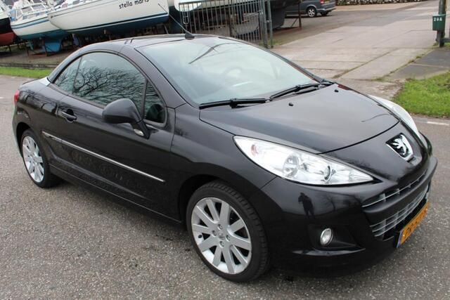 Zwart Gebruikt 2012 Peugeot 207 CC Griffe Cabriolet | € 4.950 (Eerlijke prijs) - Afbeelding 1/4