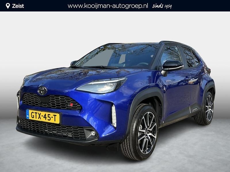 Blauw Occasion 2024 Toyota Yaris Cross Sport SUV | € 37.900 (Iets duurder) - Afbeelding 1/4