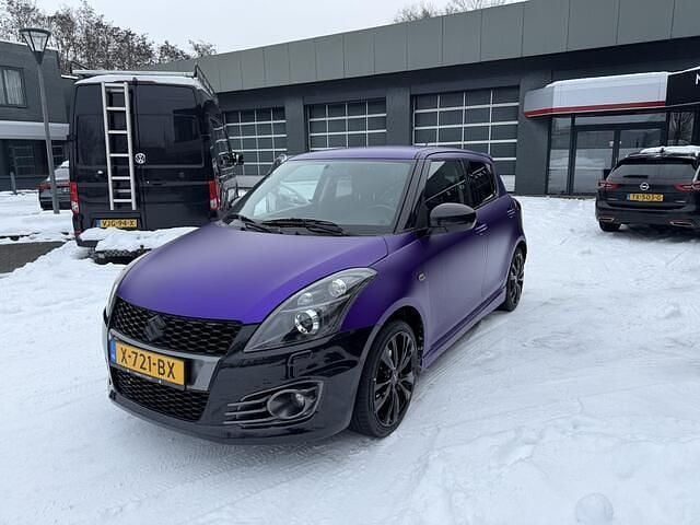 Paars Occasion 2014 Suzuki Swift Sport Hatchback | € 8.000 (Goede deal) - Afbeelding 1/4
