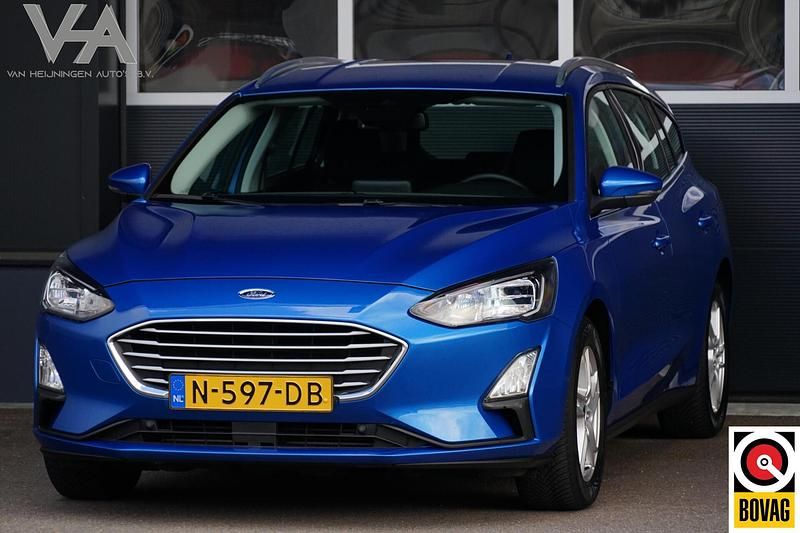 Blauw Gebruikt 2021 Ford Focus Business Edition Stationwagen | € 17.950 (Goede deal) - Afbeelding 1/4