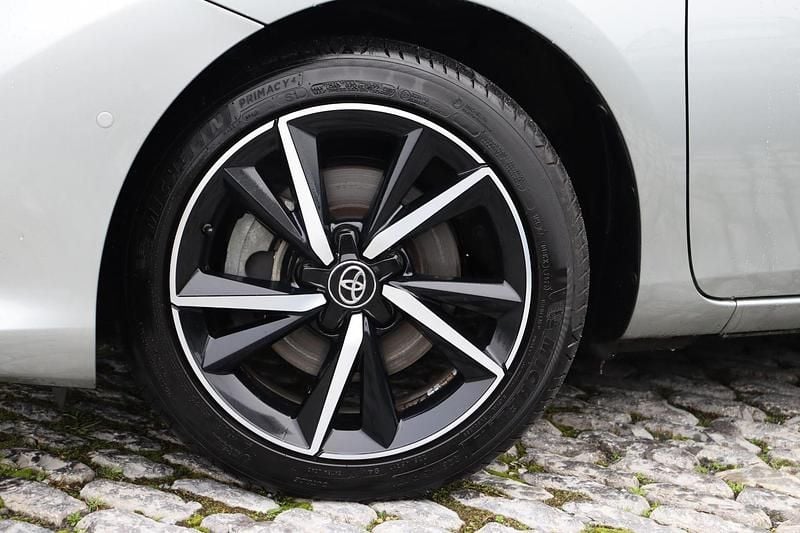 Occasion Toyota Auris Hybrid 2019 Grijs Stationwagen