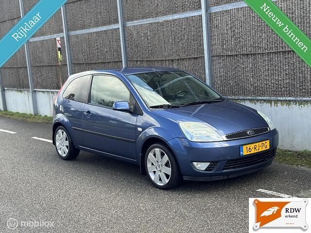 Occasion Ford Fiesta Ambiente 80 PK (58 kW) 2005 Blauw Hatchback