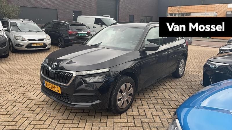 Zwart Occasion 2020 Skoda Kamiq Active SUV | € 13.995 (Eerlijke prijs) - Afbeelding 1/3
