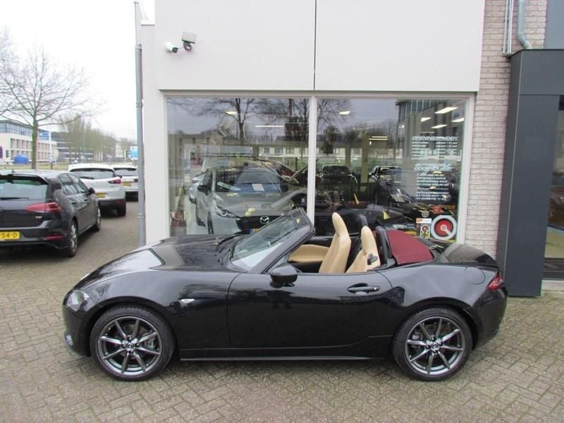 Occasion Mazda MX5 160 PK (117 kW) 2018 Zwart Cabriolet