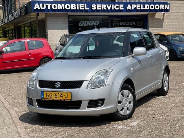 Grijs Gebruikt 2010 Suzuki Swift Cool Hatchback | € 3.450 (Eerlijke prijs) - Afbeelding 1/4