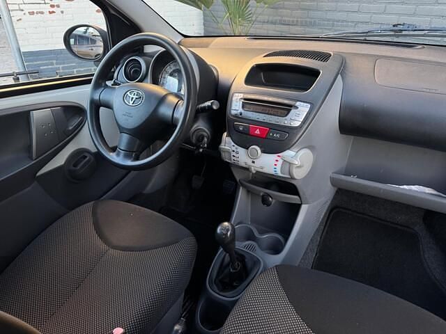 Occasion Toyota Aygo 68 PK (50 kW) 2009 Wit Hatchback
