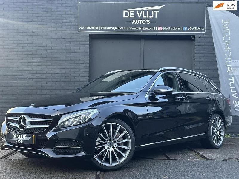 Occasion Mercedes C350 2015 Zwart (metallic) Stationwagen