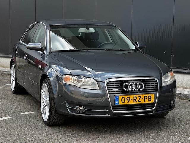 Occasion Audi A4 Proline 256 PK (188 kW) 2005 Grijs Sedan