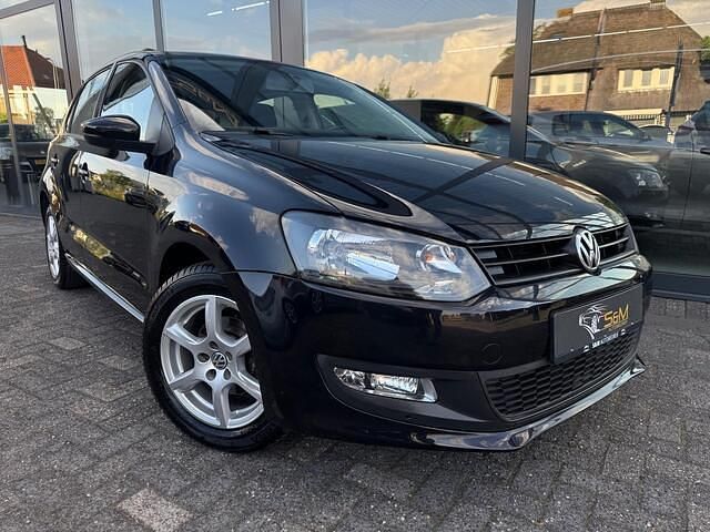 Zwart Gebruikt 2013 VW Polo Hatchback | € 5.950 (Eerlijke prijs) - Afbeelding 1/4