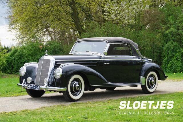Zwart Occasion 1953 Mercedes 220 Cabriolet | € 119.500 - Afbeelding 1/4