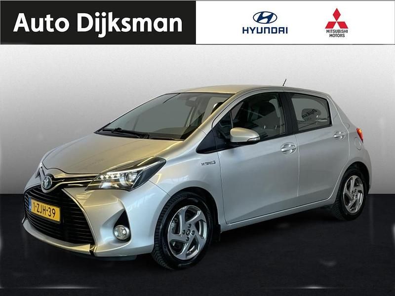 Occasion Toyota Yaris Hybrid 2015 Grijs Hatchback