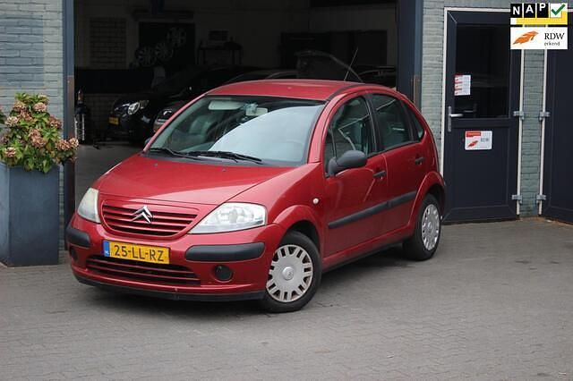 Rood Gebruikt 2003 Citroën C3 Prestige Hatchback | € 999 (Super prijs) - Afbeelding 1/4