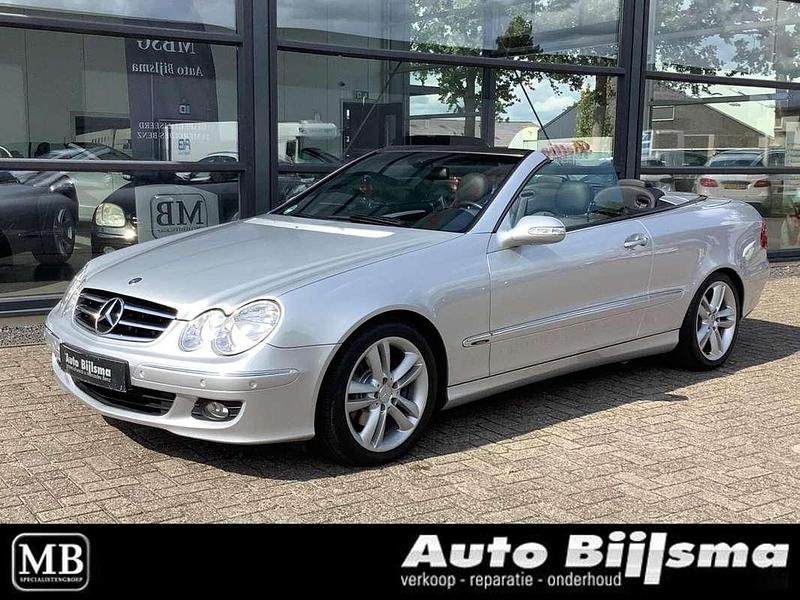 Grijs Gebruikt 2007 Mercedes CLK200 Avantgarde Cabriolet | € 9.995 (Eerlijke prijs) - Afbeelding 1/4
