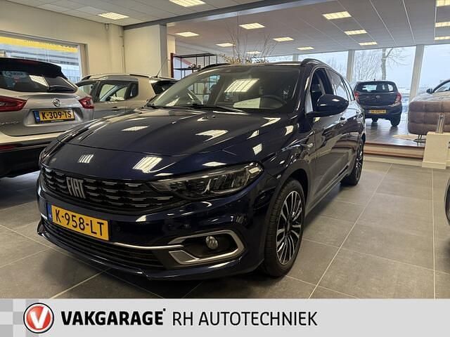 Blauw Occasion 2021 Fiat Tipo Stationwagen | € 12.950 - Afbeelding 1/4