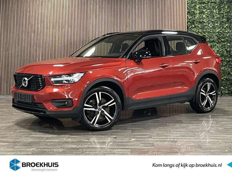 Rood, metallic lak Gebruikt 2020 Volvo XC40 R-Design SUV | € 33.900 (Eerlijke prijs) - Afbeelding 1/4