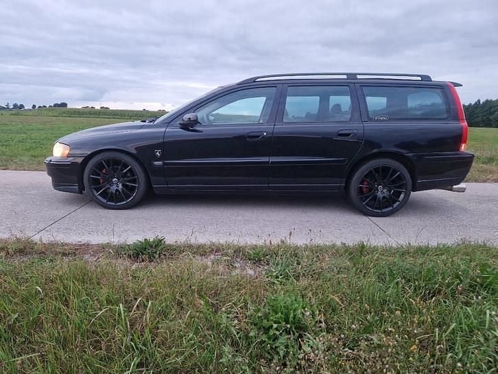 Gebruikt 2004 Volvo V70 Stationwagen | € 3.450 (Super prijs) - Afbeelding 1/4