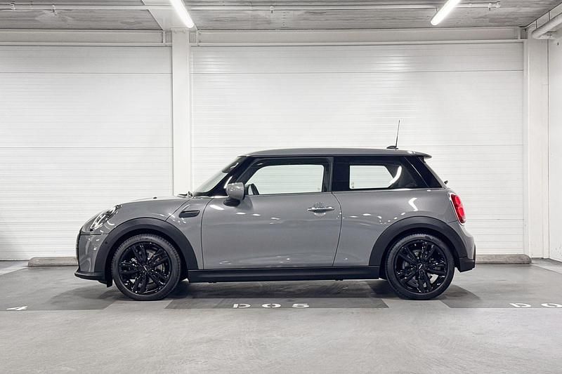 Occasion Mini ONE Business 102 PK (75 kW) 2022 Grijs Hatchback