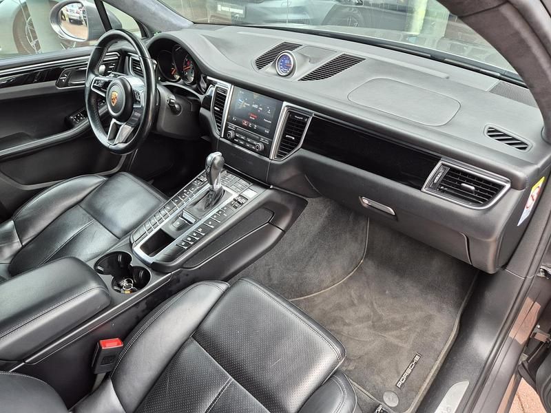 Occasion Porsche Macan Turbo Performance Package 441 PK (324 kW) 2017 Grijs SUV