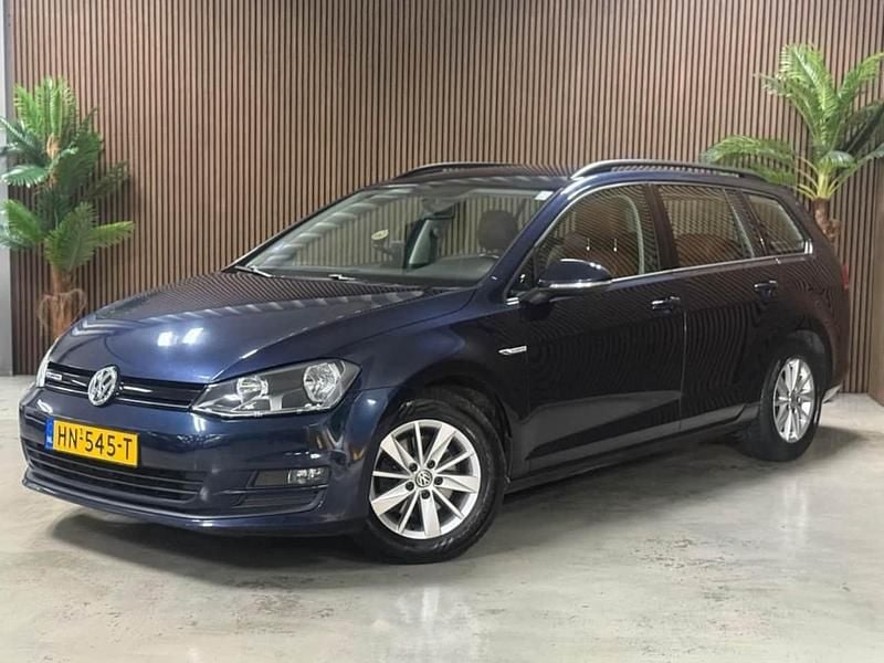 Blauw Gebruikt 2015 VW Golf VII Trendline Stationwagen | € 6.499 (Super prijs) - Afbeelding 1/4