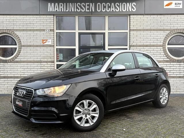 Zwart Gebruikt 2013 Audi A1 Sportback Ambition Hatchback | € 9.995 (Goede deal) - Afbeelding 1/4