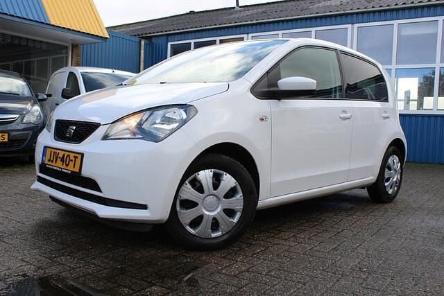 Wit Gebruikt 2016 Seat Mii Hatchback | € 6.444 (Eerlijke prijs) - Afbeelding 1/4