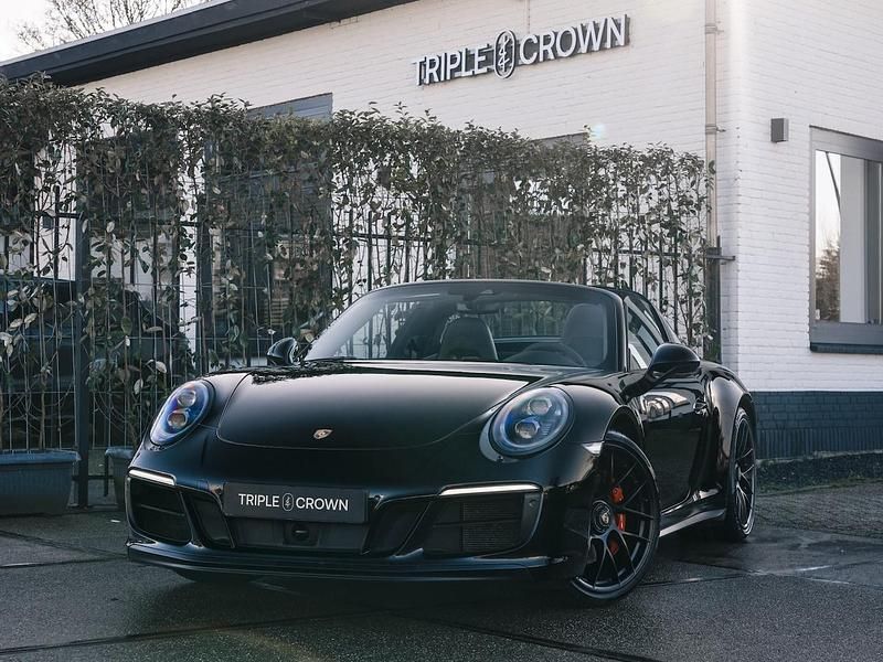 Zwart (metallic) Gebruikt 2018 Porsche 911 Sport Cabriolet | € 99.950 (Super prijs) - Afbeelding 1/4